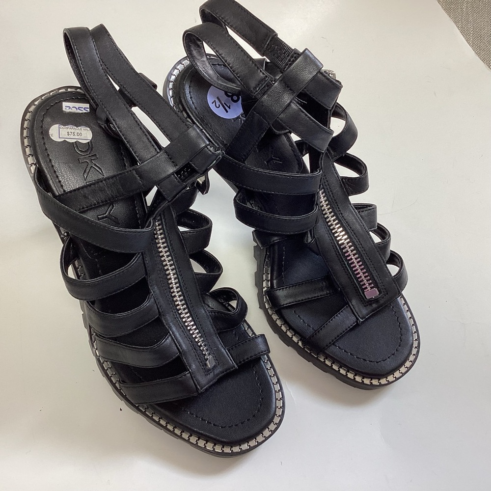 Women's DKNY Ralina Caged Strappy High Heel Sandals Black shoes 8.5 NWOB
